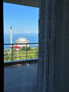 Denizin ve doğanın birleştiği yerde mükemmel bir tatil için mükemmel bir villa 9 yataklı- 4 yatak odalı-3 banyolu-4 klimalı