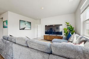 Millville by the Sea --- 37205 Sparkling Sea Dr