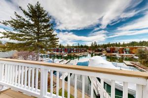 Modern Mountain Escape