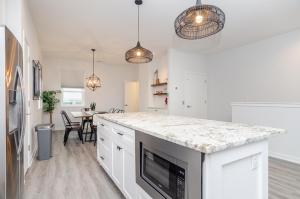 View-tiful by Bryant Real Estate