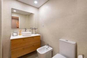 Apartamento Gomes -Free Airco, wiffi & Swimming Pool- by bedzy