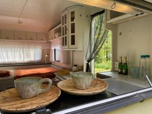 Karula Stay - Exclusive Camper Retreat by Lake Ähijärv