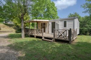 Villages vacances Camping RCN Val de Cantobre : photos des chambres