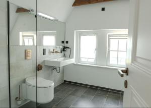 Aeronaut Suits by Pearl1