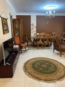 Cozy Compound, 2 Bd apartment