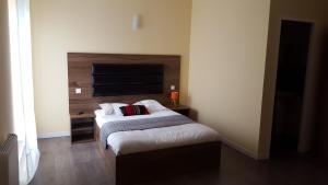 Hotels Kyriad Direct Morez : photos des chambres