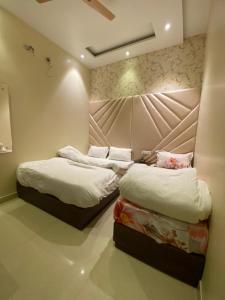 Hotel Blossom Inn