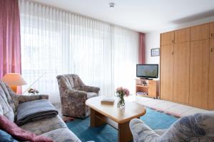 Waldstraße 2 Wohnung 12