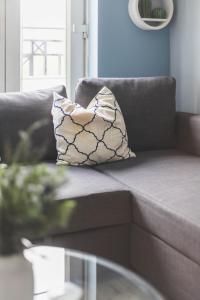 Cosy 2BR, Free Parking, 8min to City Airport