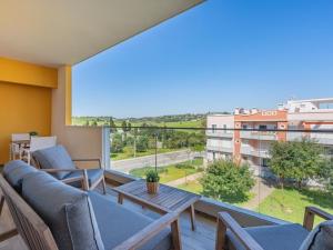 Rooftop pool, balcony and AC #1965