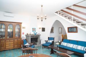 Vintage villa 100 meters from the sea, relax in Terracina
