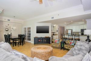 Phoenix West 2502 condo