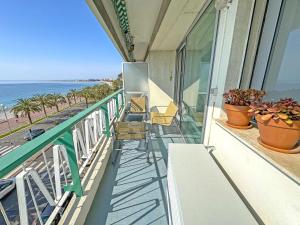 Sea Front Holiday Saphir