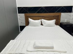 Khách Sạn Điểm Hẹn