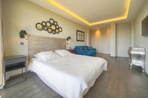 FRGK TTWHYNOT Luxury Contemporary Villa Pool, Garden & Ultra-Fast Wi-Fi