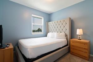 Canal Place Unit 8 harbor views with boat dock