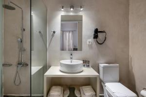Deluxe Double Room room in Shalom Luxury Rooms Kondilaki