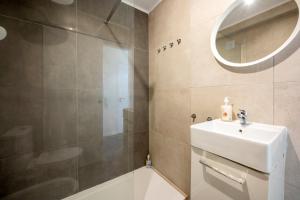 GuestReady - Seaview in Costa da Caparica