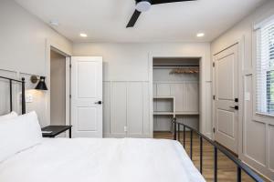 The Nomad by AvantStay Modern Comfort Near Downtown