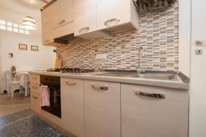 244B - Casa Ludo, Centro Storico,140m dalla Baia del Silenzio PATRIMONIO UNESCO spiaggia e mare