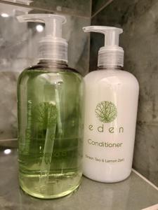 The Georgian Ace, central two bed two bath,Bath Keys