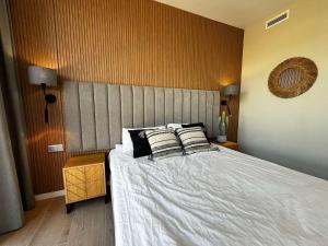 Sakura Apartments