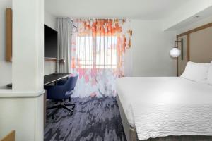 Fairfield Inn and Suites by Marriott San Jose Airport