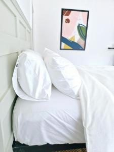 Charming place at the beach The White Nest