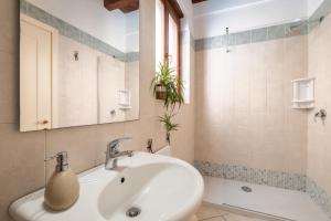 Entu e Mari - Grecu img19