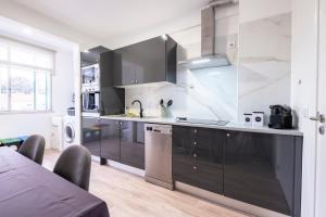 Lux City Center Apartment