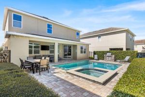 Fantastic 6BR Themed Encore Home