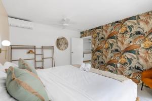 Tropicana Boutique Hotel - 3