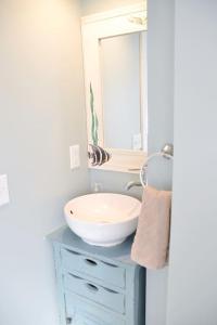 Steps to Beach 2BR 2BA duplex