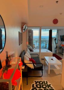 Room at SM Bicutan GJ