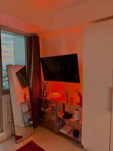 Room at SM Bicutan GJ