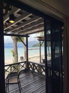 Beach Resort - Arwana Perhentian X Bluestar