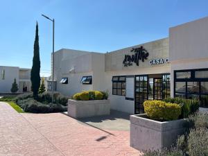 Casa lujosa con 3 baños y alberca, a min AIFA