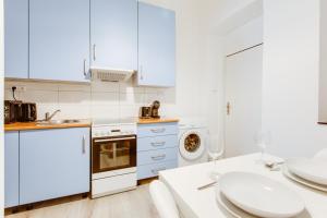 Chic and Modern Apartments