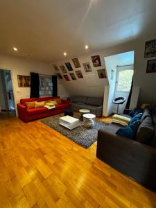 Maisons de vacances L-Etincelle villa 14 pers, piscine jacuzzi, sauna : photos des chambres