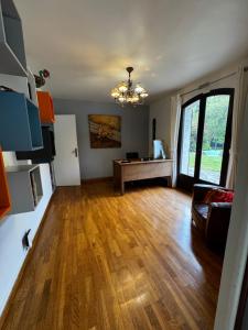 Maisons de vacances L-Etincelle villa 14 pers, piscine jacuzzi, sauna : photos des chambres