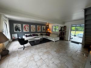 Maisons de vacances L-Etincelle villa 14 pers, piscine jacuzzi, sauna : photos des chambres