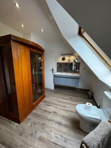 Maisons de vacances L-Etincelle villa 14 pers, piscine jacuzzi, sauna : photos des chambres