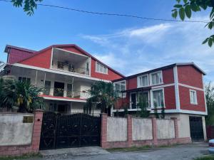 Irina - Ubytování bez kategorie ve městě Cchaltubo