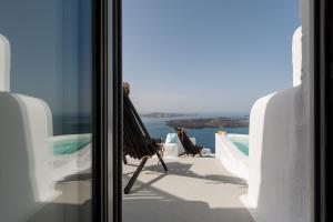 Cocoon Suites Santorini Greece