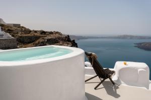 Cocoon Suites Santorini Greece