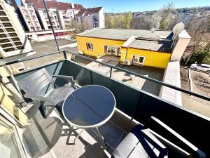 Renovierte und klimatisierte 70qm City-Wohnung mit Balkon