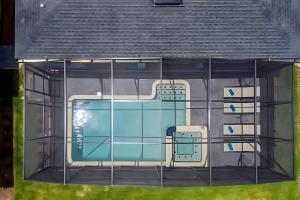 Modern 7BR wPool Minutes from DisneyESPN