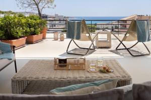 2bd Luxury Sea View Penthouse In Astir Beach