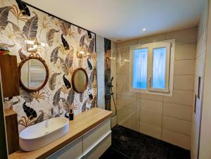 Maisons de vacances La Villa Montcalm : photos des chambres