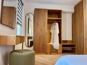 Azzuro Suite